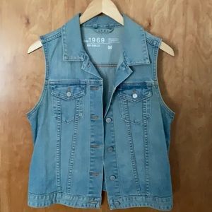😍NWOT GAP 1969 DENIM VEST☀️